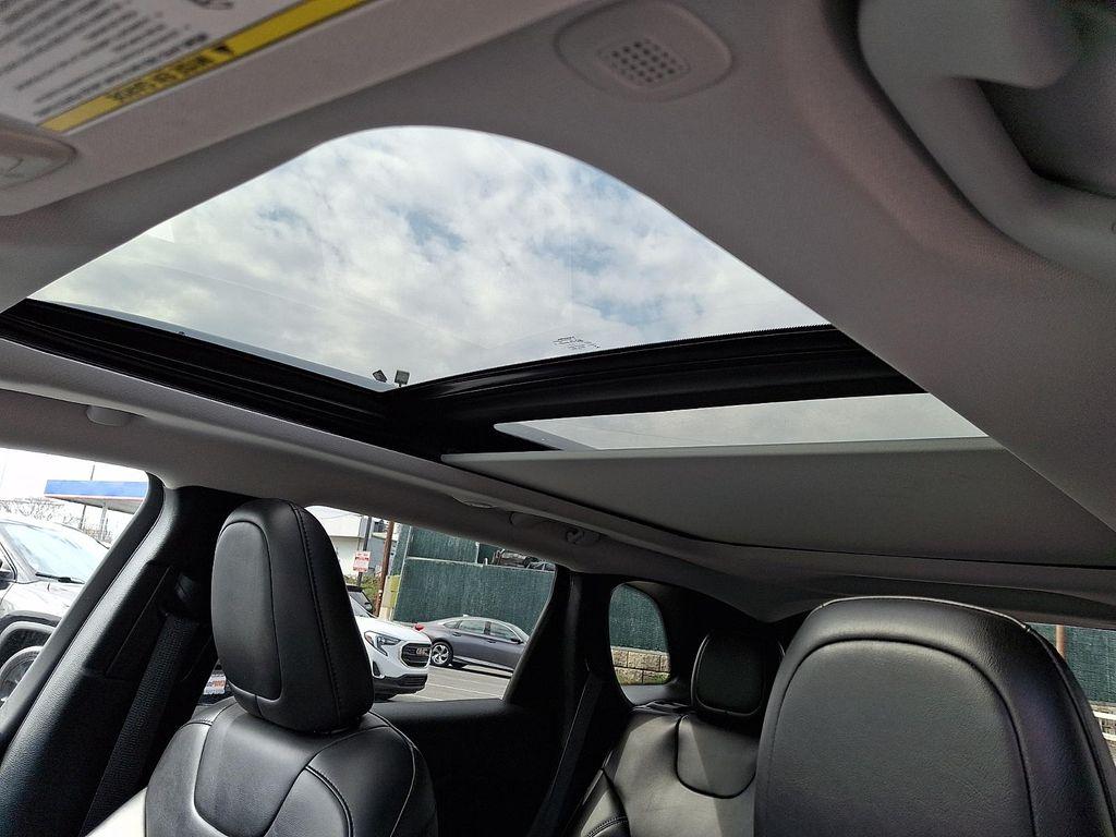 used 2020 Jeep Cherokee car, priced at $16,800