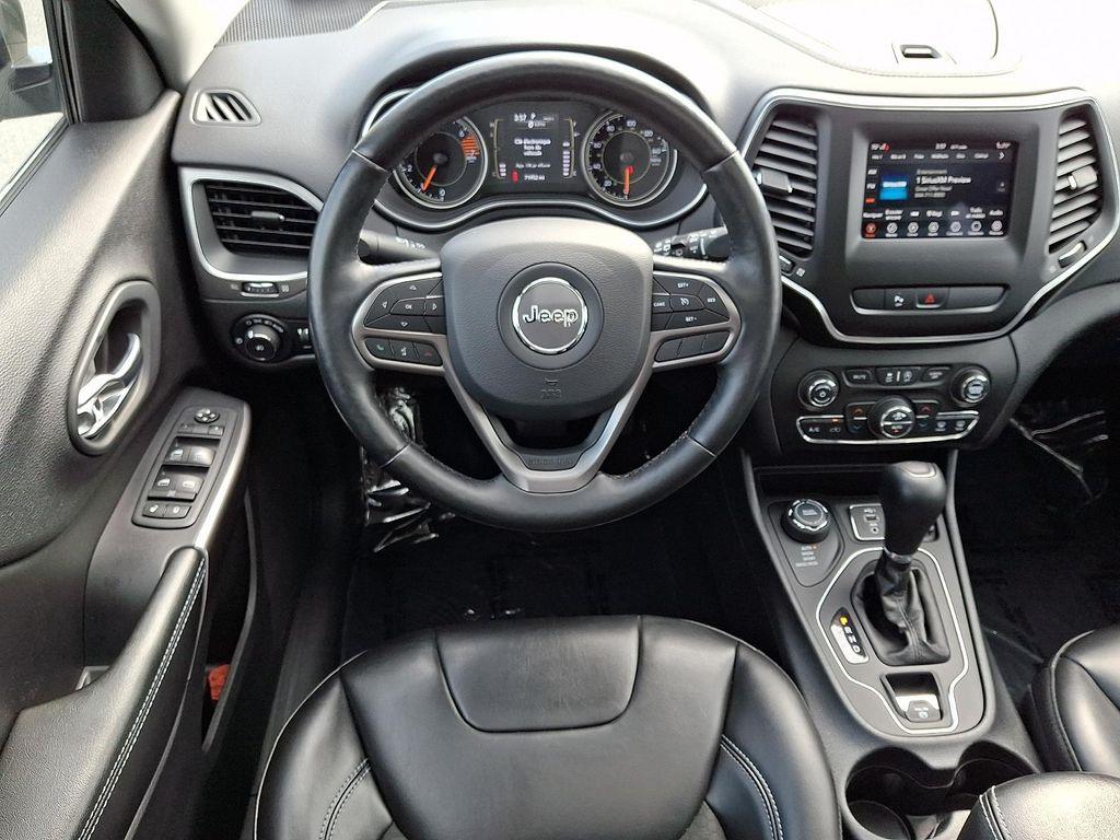 used 2020 Jeep Cherokee car, priced at $16,800