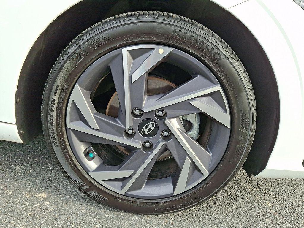 used 2025 Hyundai Elantra car, priced at $19,400