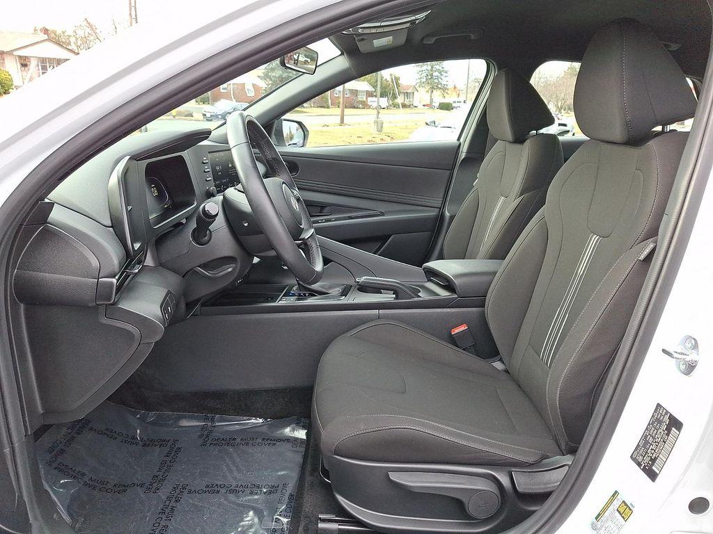 used 2025 Hyundai Elantra car, priced at $19,400