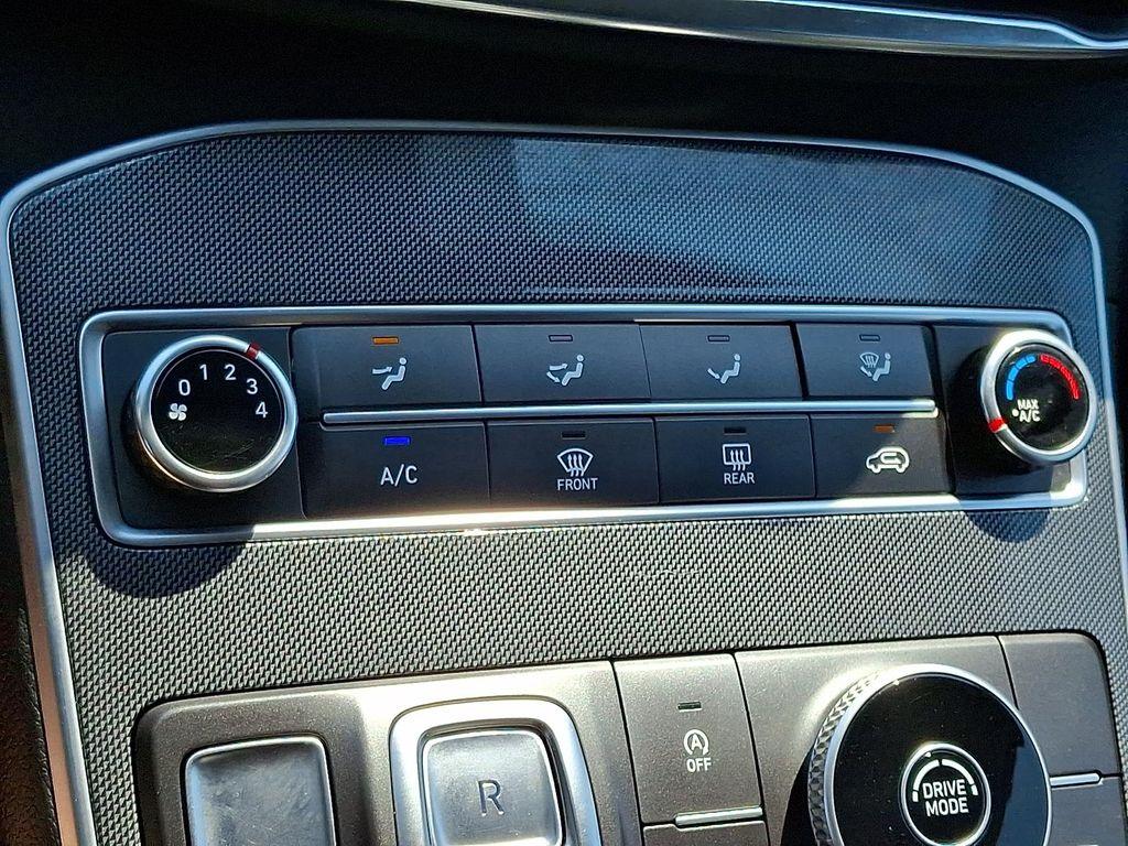 used 2021 Hyundai Santa Fe car, priced at $19,000