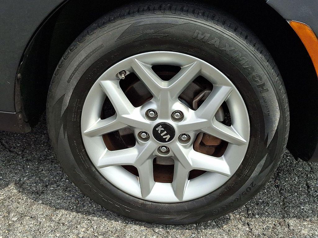 used 2021 Kia Soul car, priced at $12,400