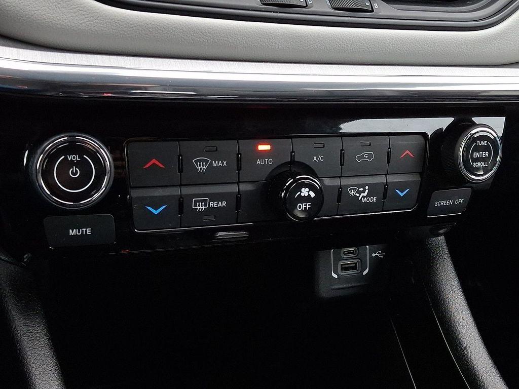 used 2022 Jeep Compass car, priced at $20,600