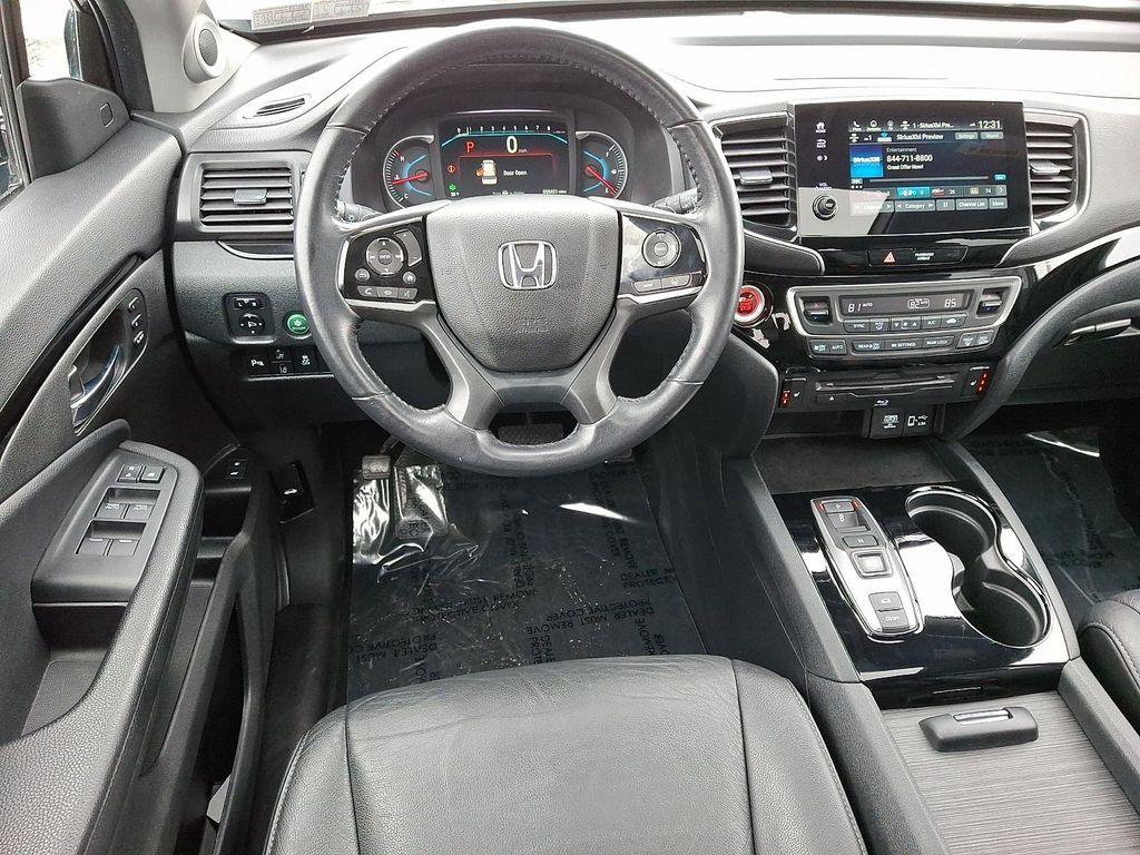 used 2022 Honda Pilot car, priced at $29,600