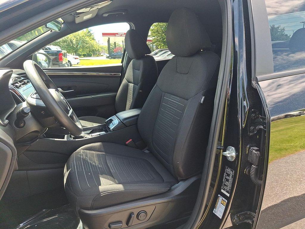 used 2024 Hyundai SANTA CRUZ car, priced at $24,000