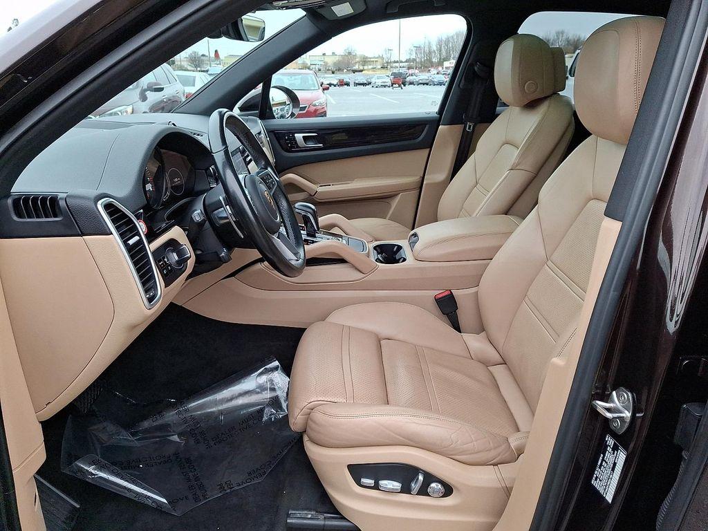 used 2019 Porsche Cayenne car, priced at $28,800