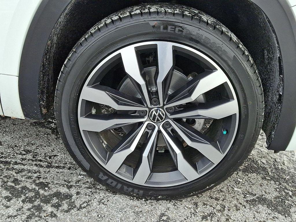 used 2021 Volkswagen Atlas Cross Sport car, priced at $26,800