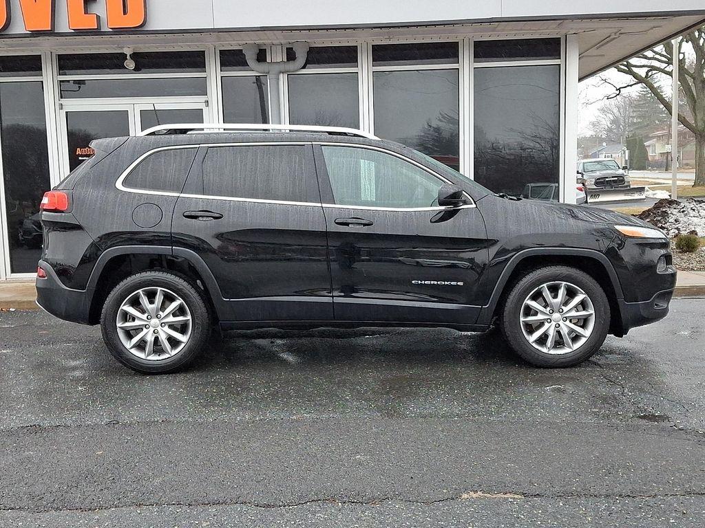 used 2018 Jeep Cherokee car, priced at $15,000