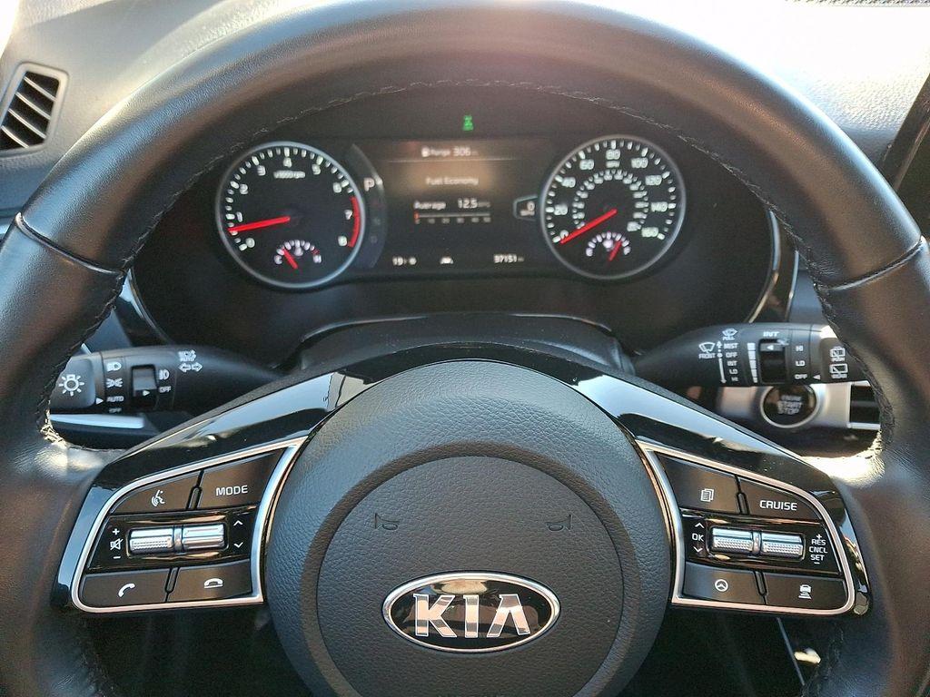 used 2021 Kia Seltos car, priced at $17,400