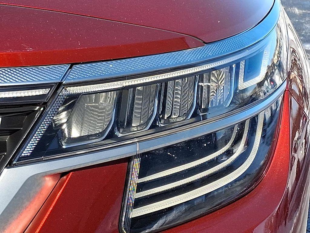 used 2021 Kia Seltos car, priced at $17,400