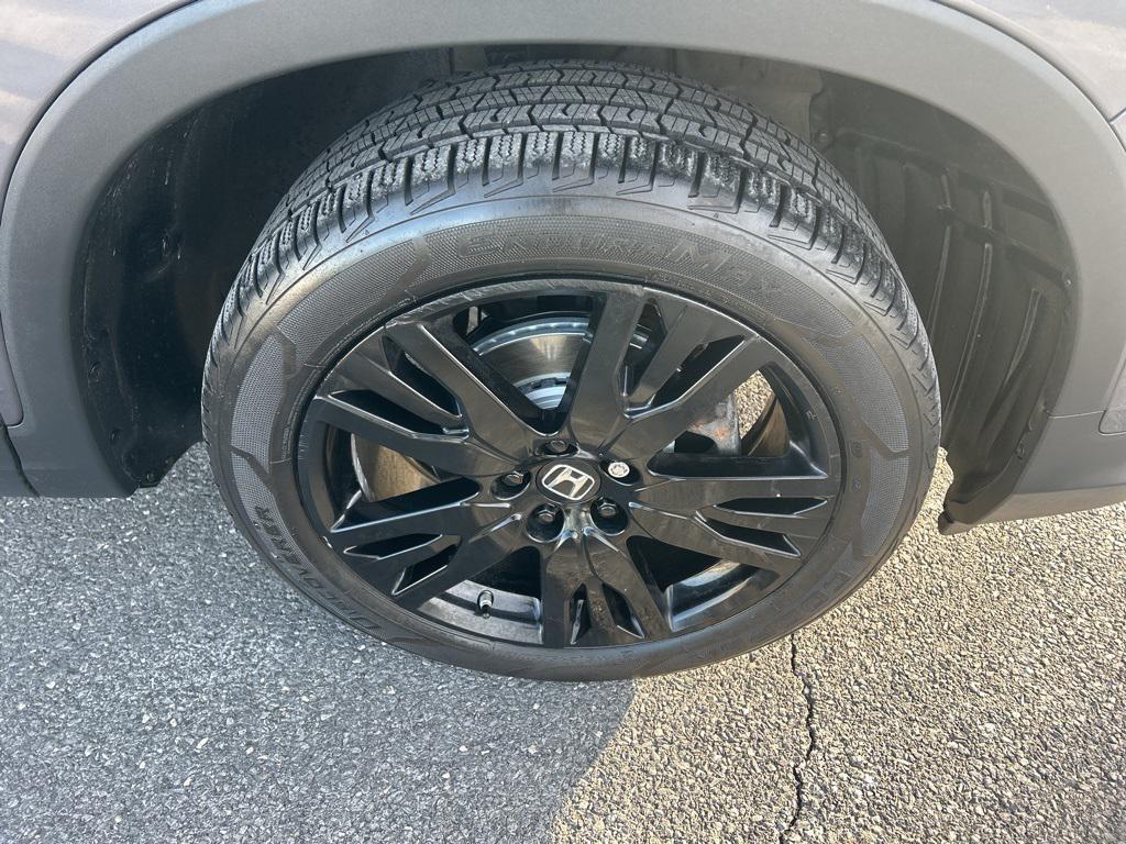 used 2022 Honda Pilot car, priced at $28,500