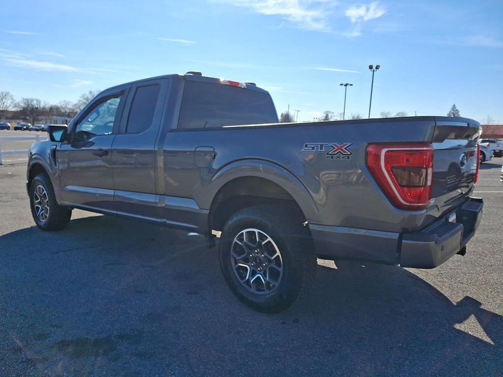 used 2021 Ford F-150 car, priced at $24,400