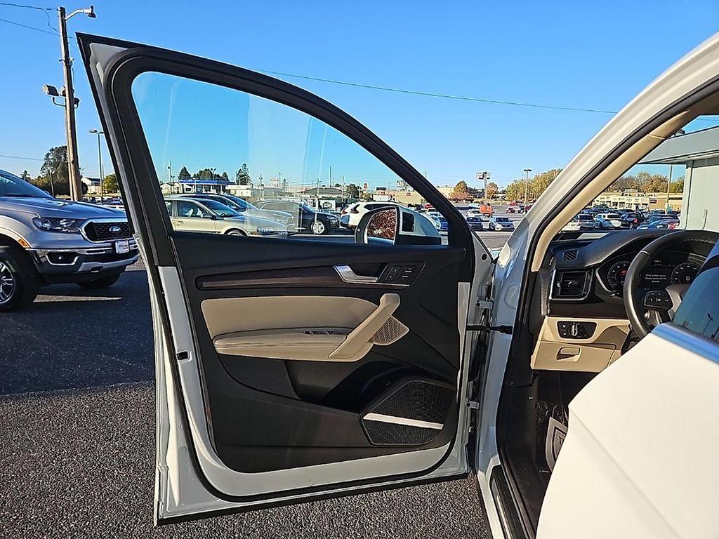 used 2021 Audi Q5 car, priced at $22,200