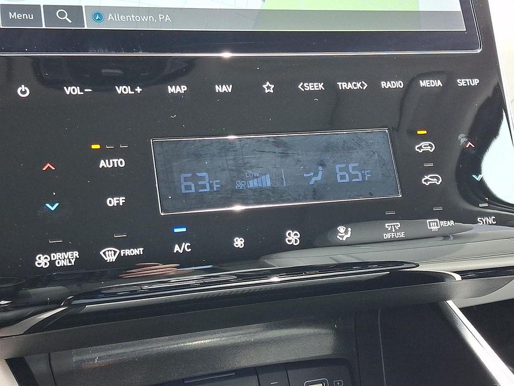 used 2024 Hyundai TUCSON Hybrid car, priced at $28,400