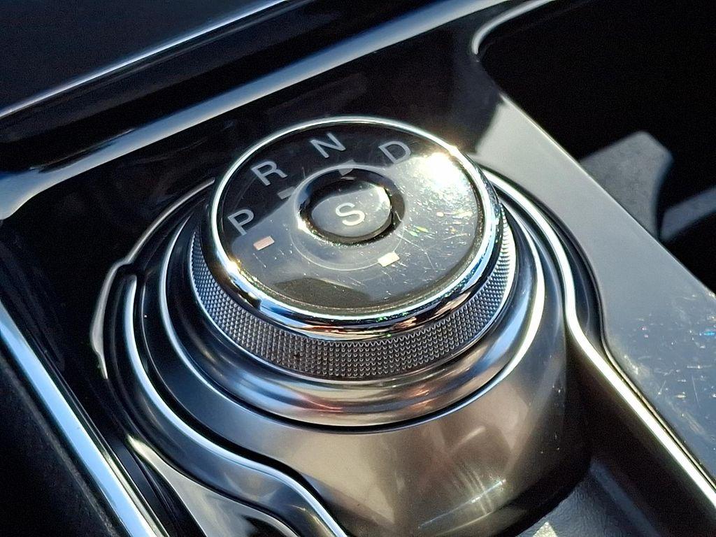 used 2020 Ford Edge car, priced at $20,000