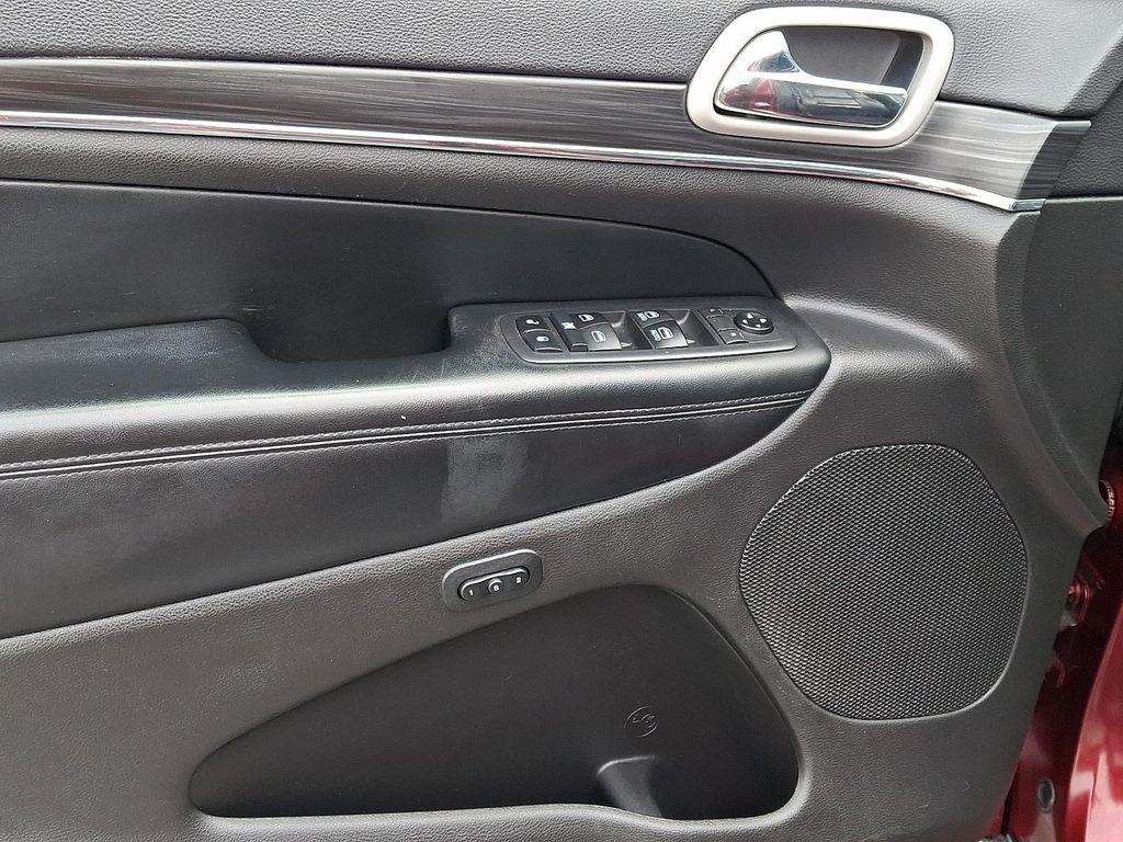 used 2020 Jeep Grand Cherokee car, priced at $20,600