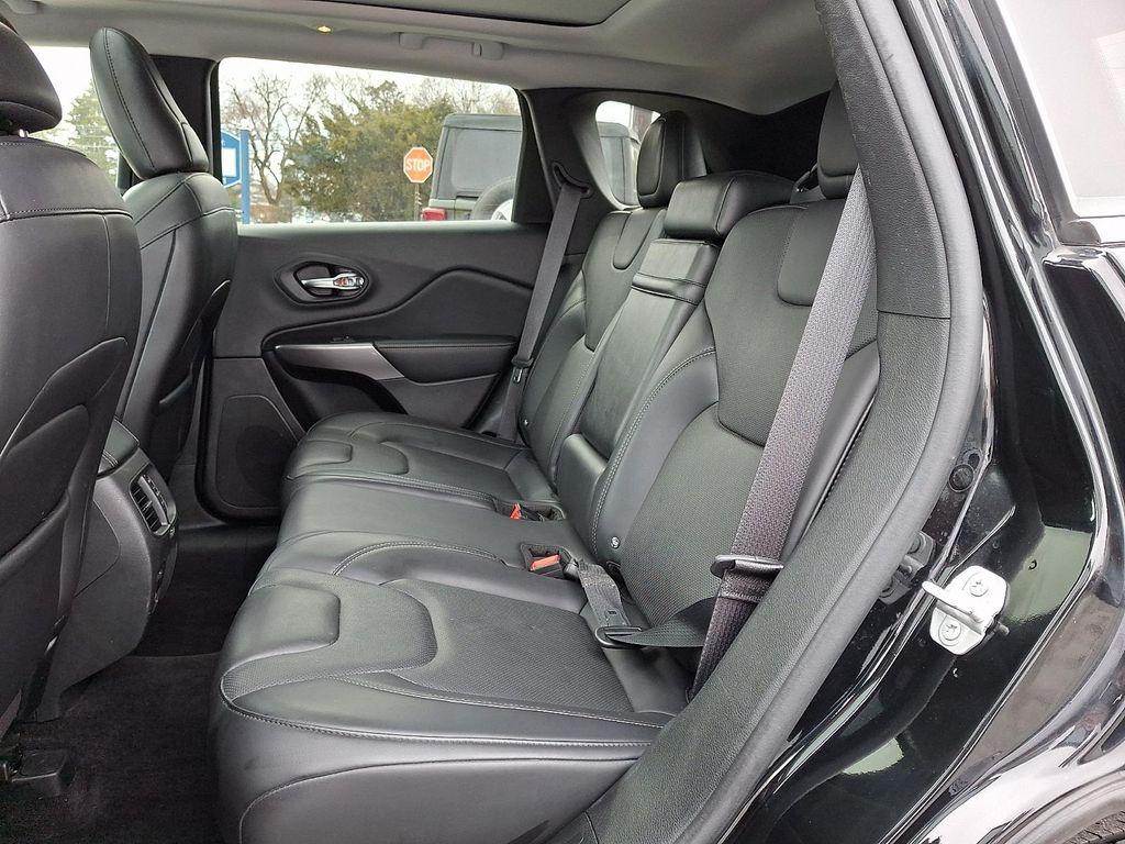 used 2019 Jeep Cherokee car, priced at $16,200