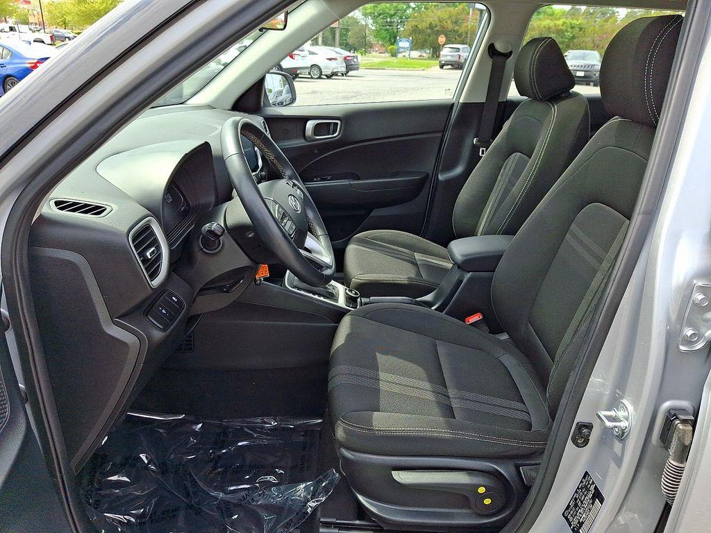 used 2023 Hyundai Venue car, priced at $17,400