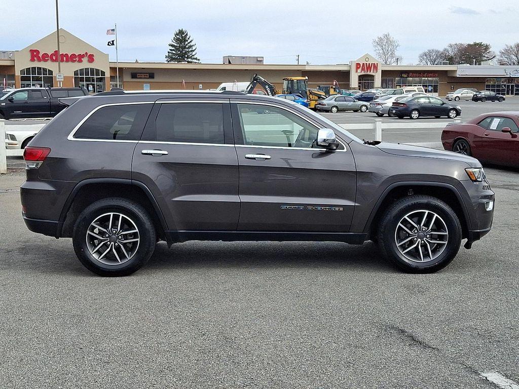 used 2021 Jeep Grand Cherokee car, priced at $23,400