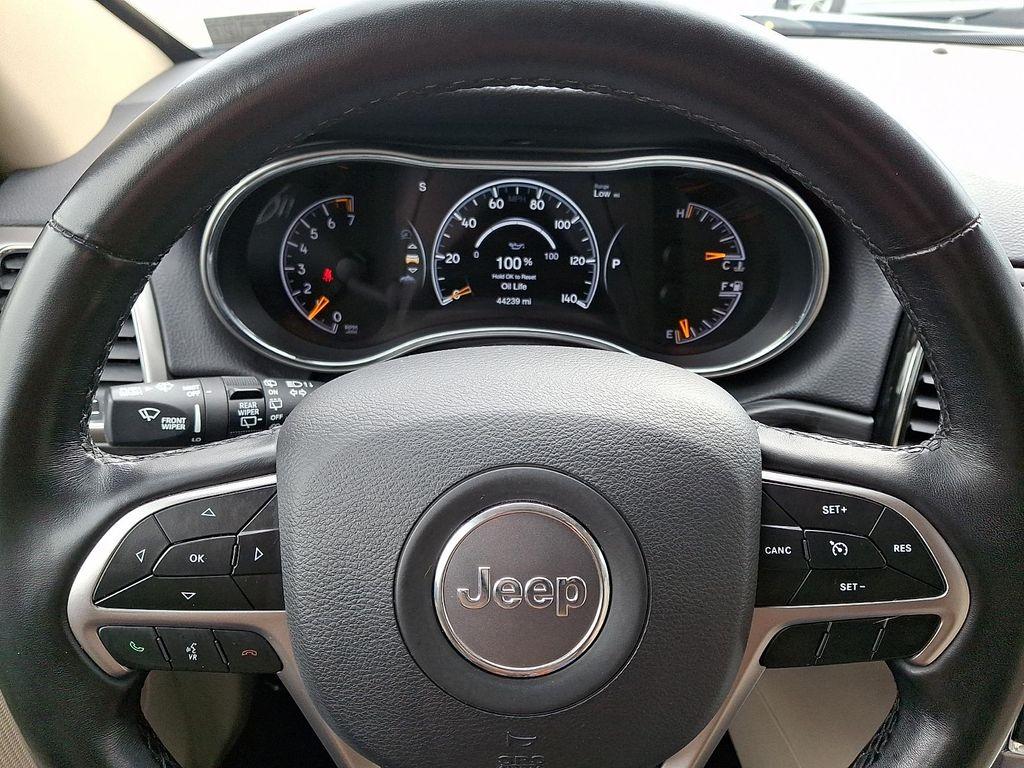 used 2021 Jeep Grand Cherokee car, priced at $23,400