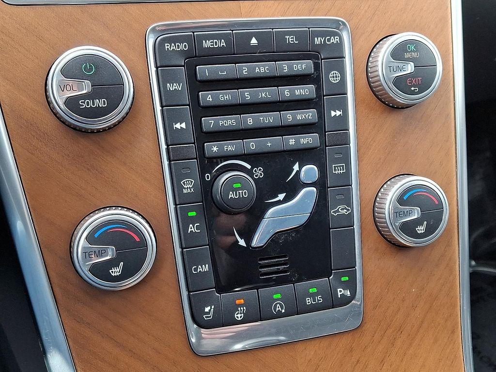 used 2017 Volvo XC60 car, priced at $14,800