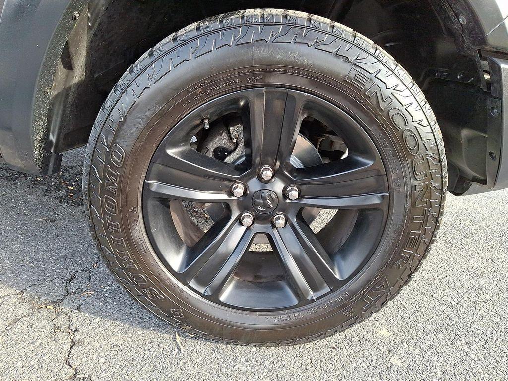 used 2021 Ram 1500 Classic car, priced at $25,800