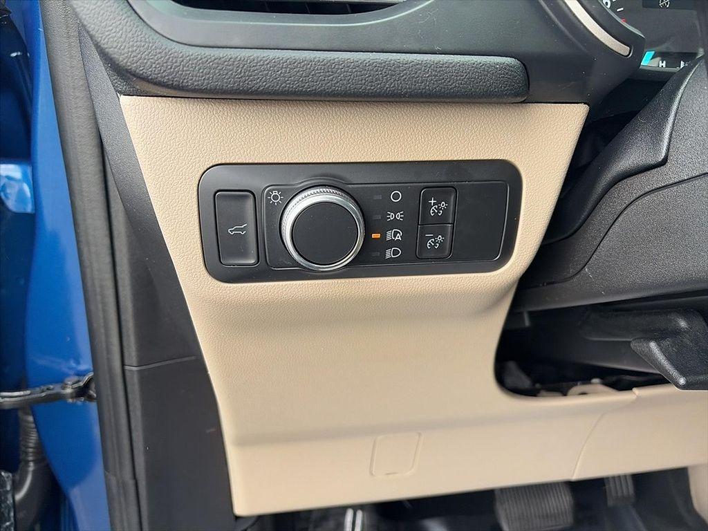 used 2022 Ford Escape car, priced at $15,800