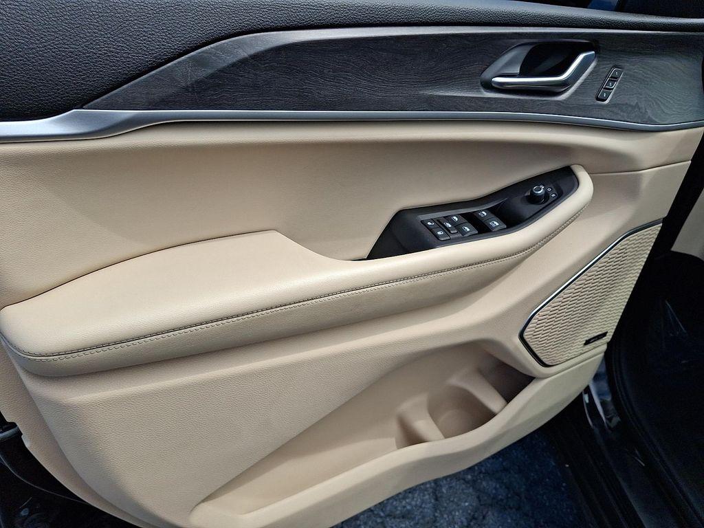 used 2021 Jeep Grand Cherokee L car, priced at $24,490