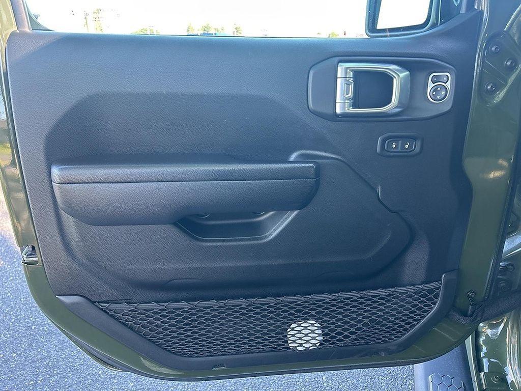 used 2021 Jeep Wrangler Unlimited car, priced at $23,400