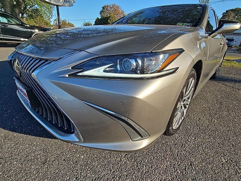 used 2021 Lexus ES 350 car, priced at $26,000
