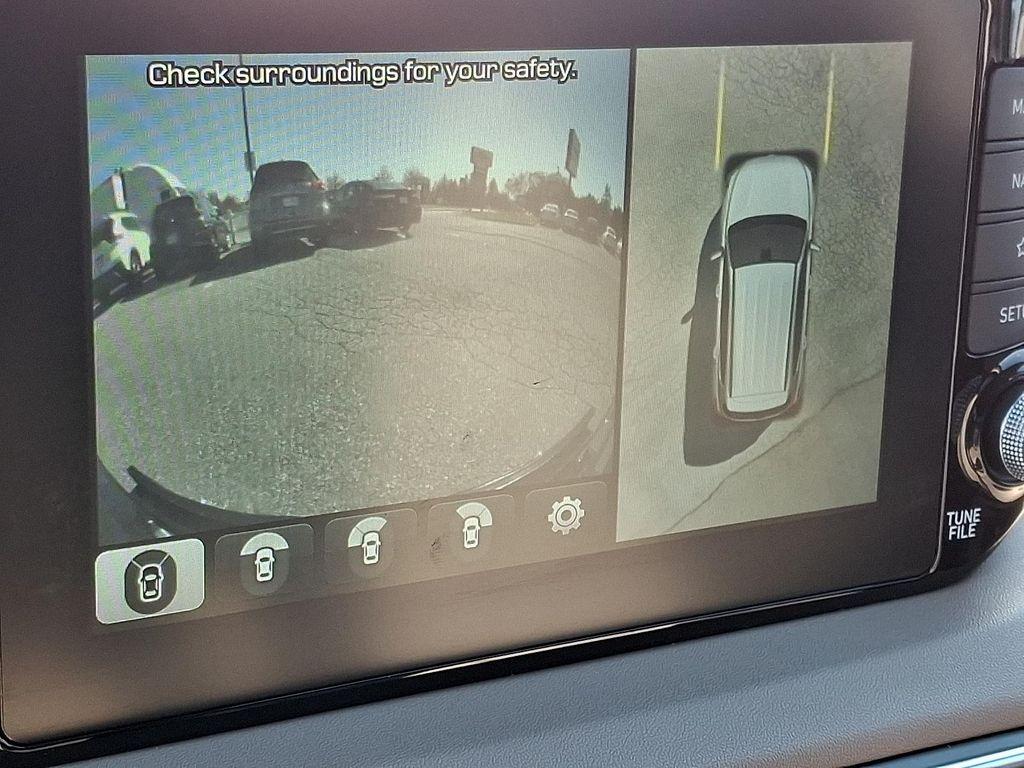 used 2019 Hyundai Santa Fe car, priced at $19,500