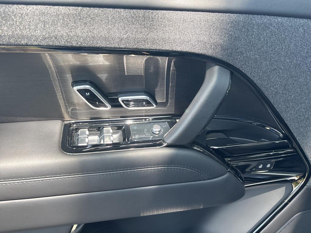 used 2024 Land Rover Range Rover Sport car, priced at $95,000