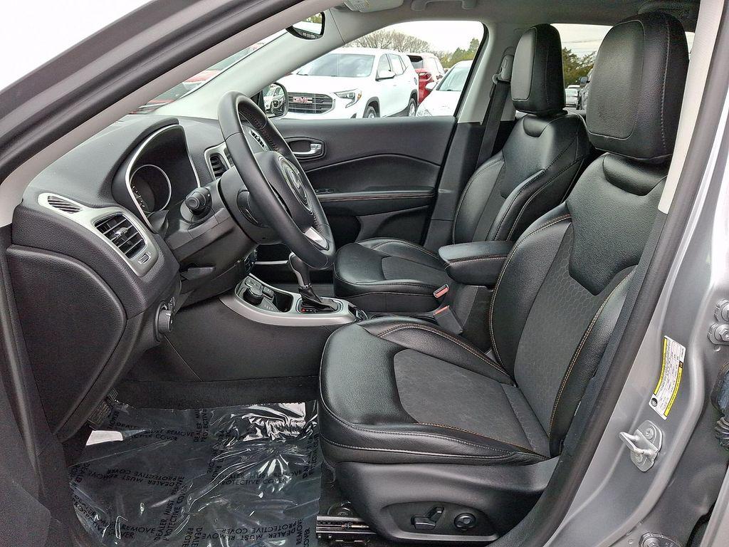 used 2018 Jeep Compass car, priced at $16,000