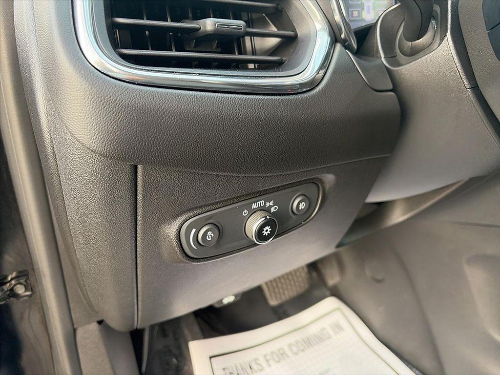 used 2020 Chevrolet Equinox car, priced at $17,600