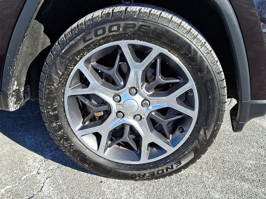 used 2019 Jeep Grand Cherokee car, priced at $19,800