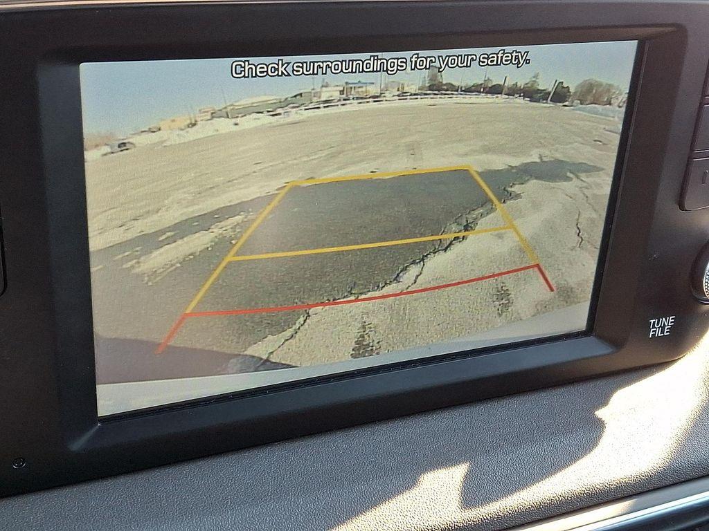 used 2020 Hyundai Santa Fe car, priced at $18,200