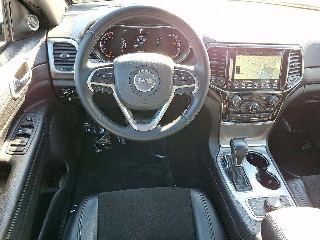 used 2022 Jeep Grand Cherokee car, priced at $25,500