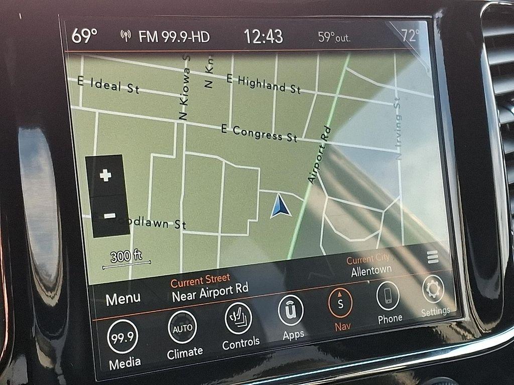 used 2022 Jeep Grand Cherokee car, priced at $25,500