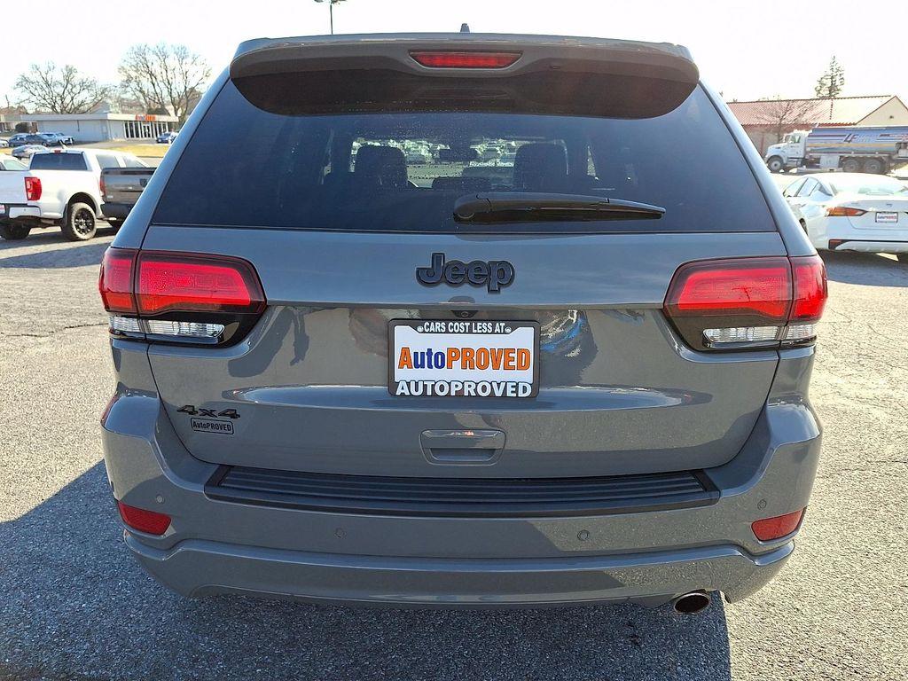 used 2022 Jeep Grand Cherokee car, priced at $25,500