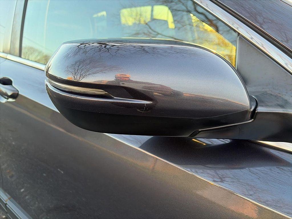 used 2018 Honda CR-V car, priced at $21,200