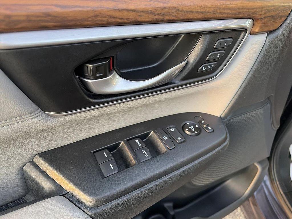 used 2018 Honda CR-V car, priced at $21,200