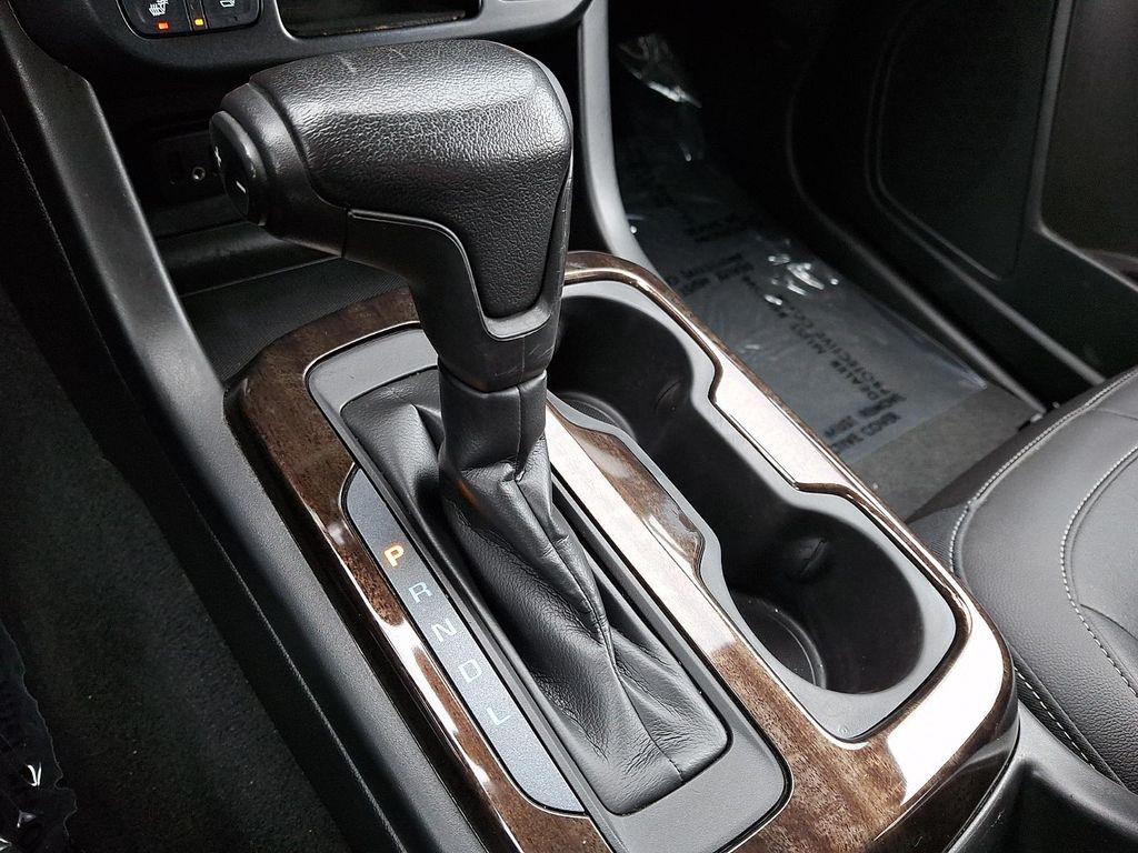 used 2021 GMC Canyon car, priced at $26,600