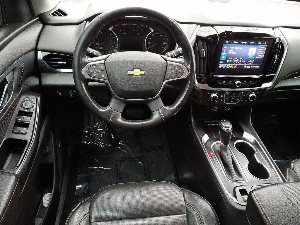 used 2020 Chevrolet Traverse car, priced at $23,400