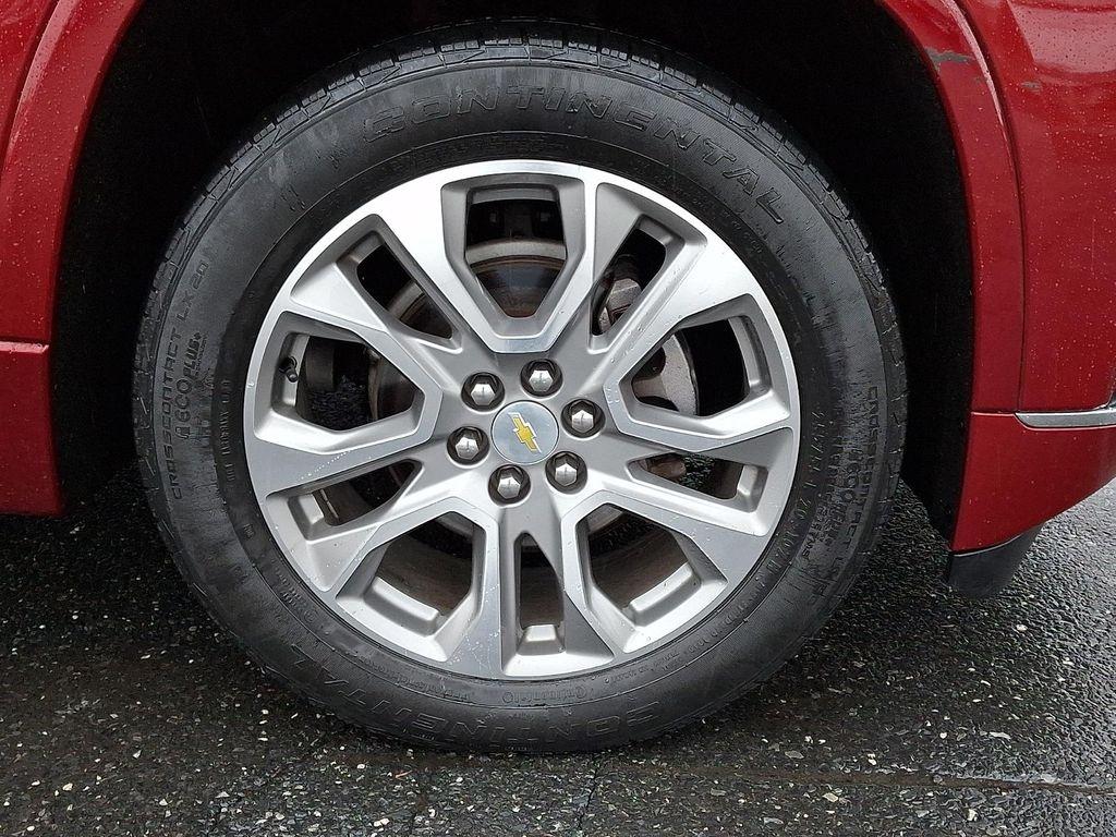 used 2020 Chevrolet Traverse car, priced at $23,400