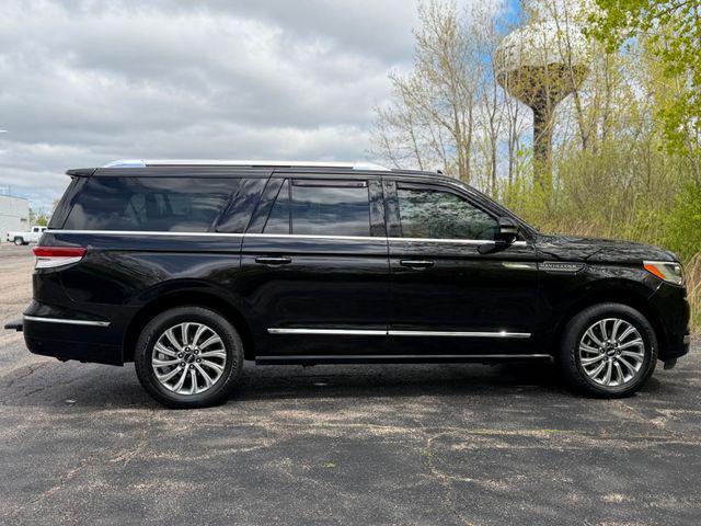used 2022 Lincoln Navigator car, priced at $35,956