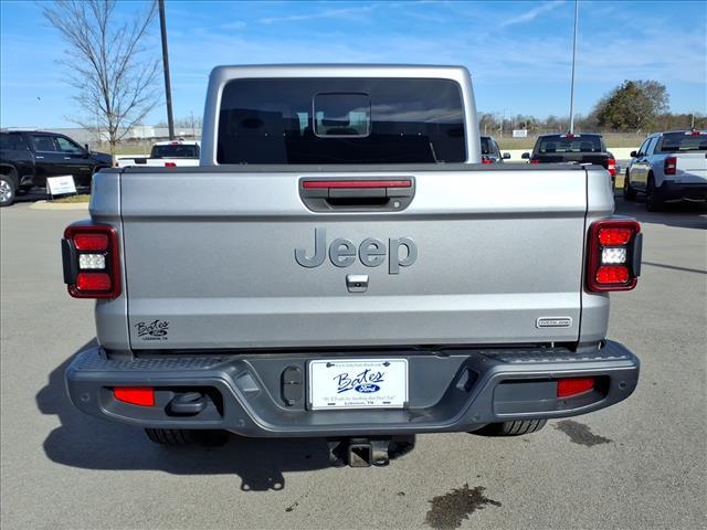 used 2020 Jeep Gladiator car, priced at $27,487