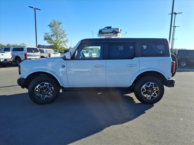 new 2025 Ford Bronco car, priced at $47,576