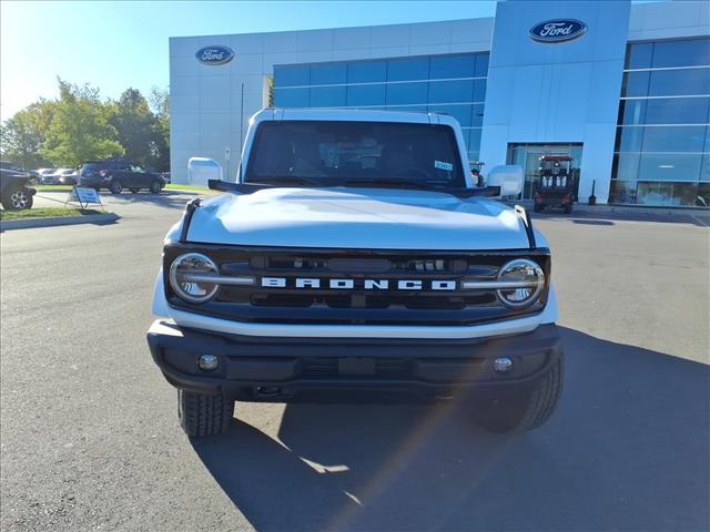 new 2025 Ford Bronco car, priced at $47,576