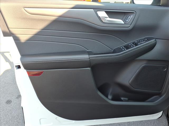 new 2025 Ford Escape car, priced at $31,441