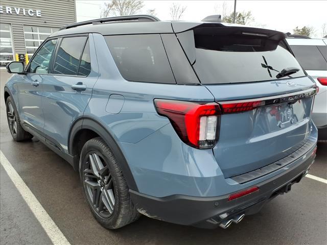 used 2025 Ford Explorer car, priced at $52,987